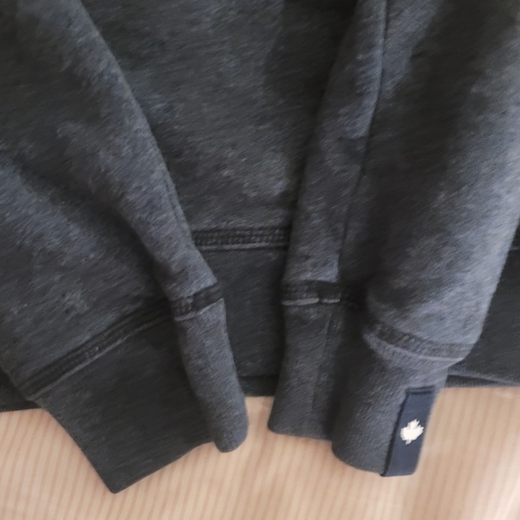 Girls ROOTS hoodie - Picture 2 of 3